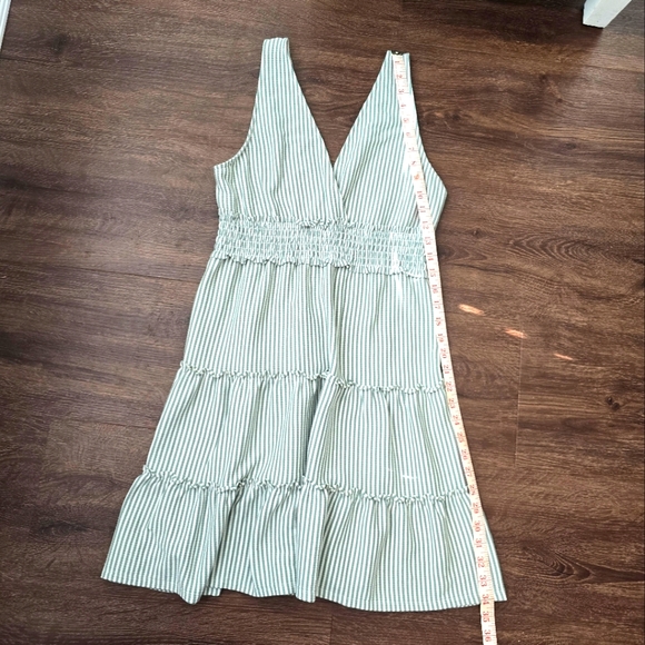 American Eagle Outfitters green and white stripe dress - Picture 4 of 7